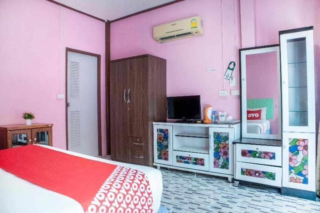 Oyo 797 Pink House Bungalow Ko Lanta Exteriör bild
