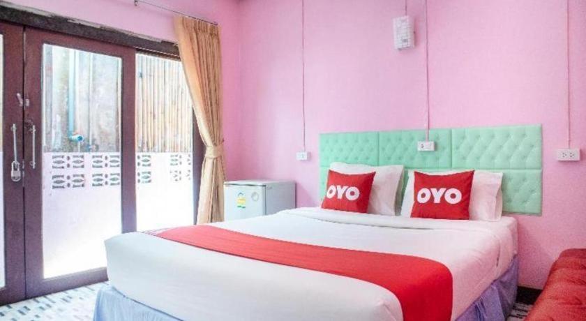 Oyo 797 Pink House Bungalow Ko Lanta Exteriör bild