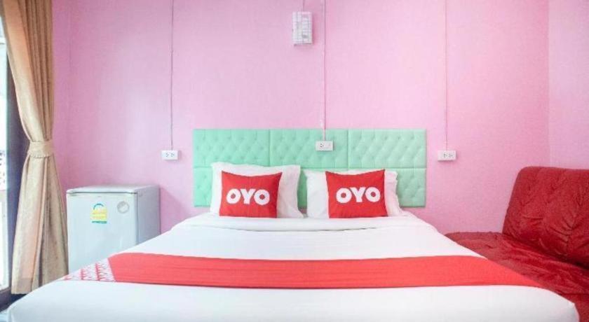 Oyo 797 Pink House Bungalow Ko Lanta Exteriör bild