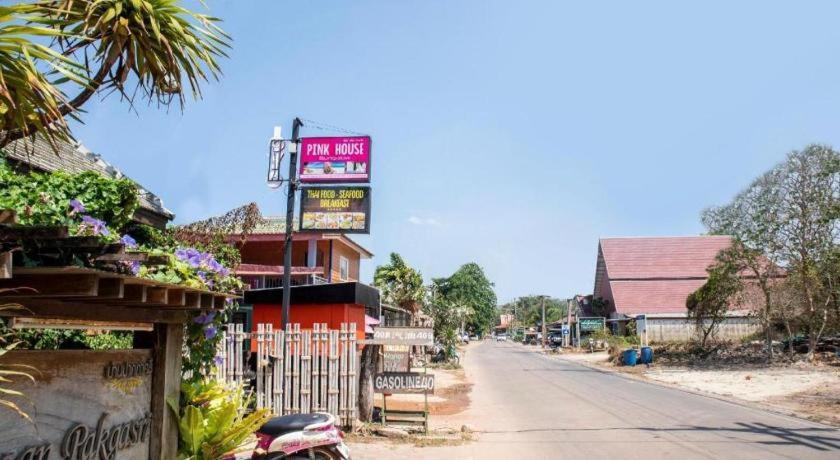 Oyo 797 Pink House Bungalow Ko Lanta Exteriör bild